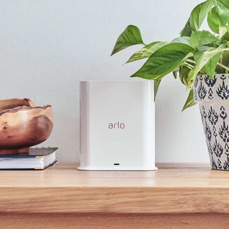Arlo Ultra SmartHub, Arlo Certified Accessory, Connects Cameras to Wi-Fi, Works with: Pro 2/3/4/5S/6/6 XL, Essential Outdoor 3/3 XL, Ultra Cameras, Essential Indoor, Floodlight, Video Doorbell - Image 3